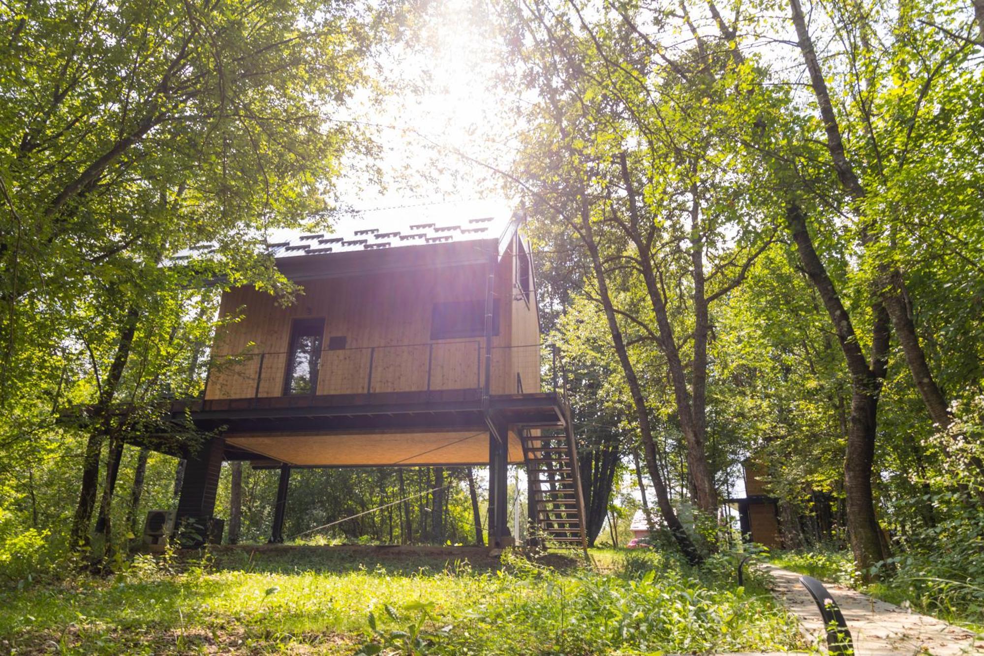 Tree Elements Treehouse Retreat Lejlighed Slunj Eksteriør billede
