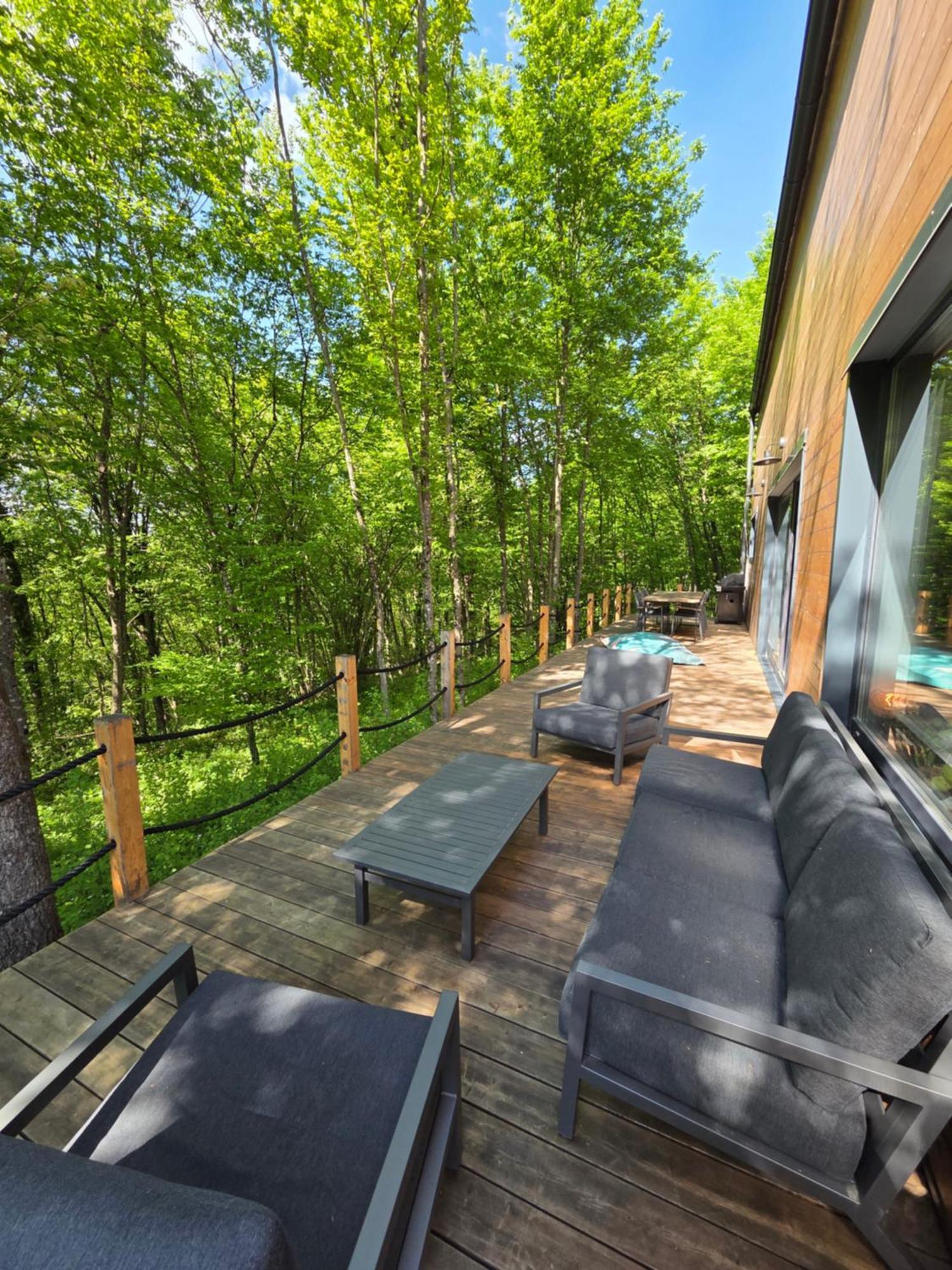 Tree Elements Treehouse Retreat Lejlighed Slunj Eksteriør billede